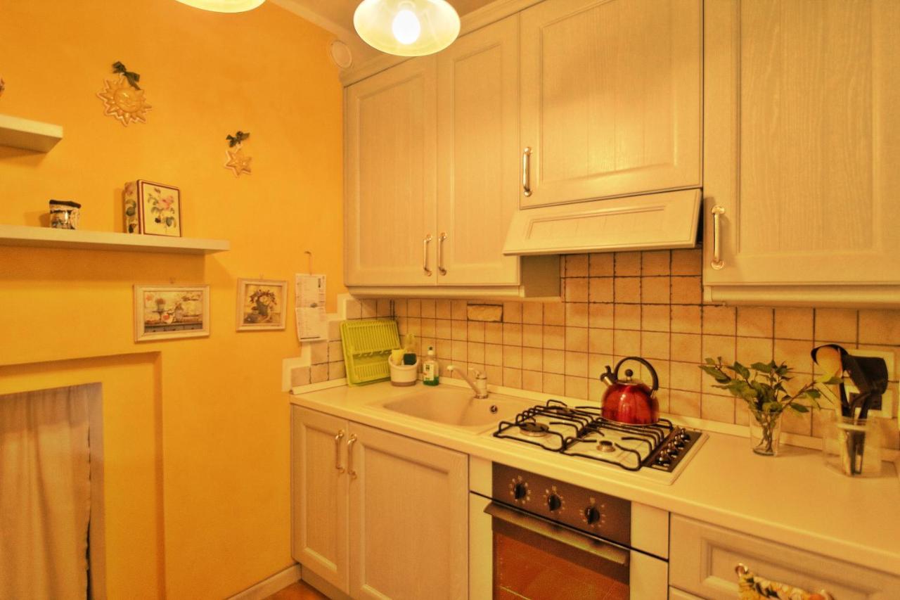 Appartamento Di Charme Suite Sole Lazise Exterior foto
