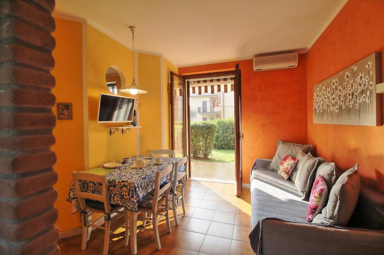 Appartamento Di Charme Suite Sole Lazise Exterior foto