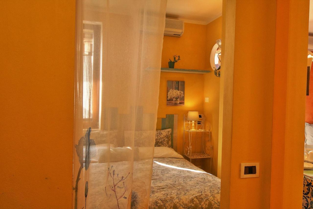 Appartamento Di Charme Suite Sole Lazise Exterior foto